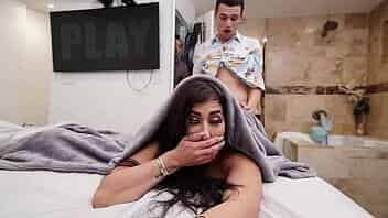 FILTHYFAMILY - Cuban MILF Valerie Kay Took My Virginity video