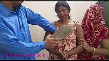 XXX Indian maa so jaane ke baad papa  ne peechhe se beti  ko choda in hindi xxxx video